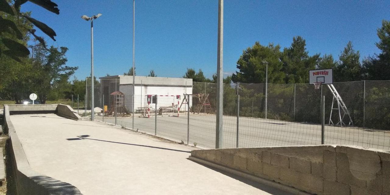 Tri Mora Apartment Razanac