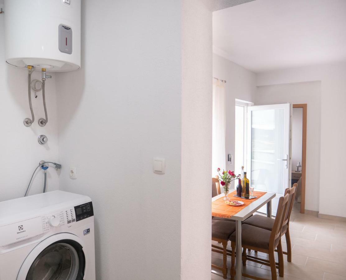 Apartment Tri Mora
