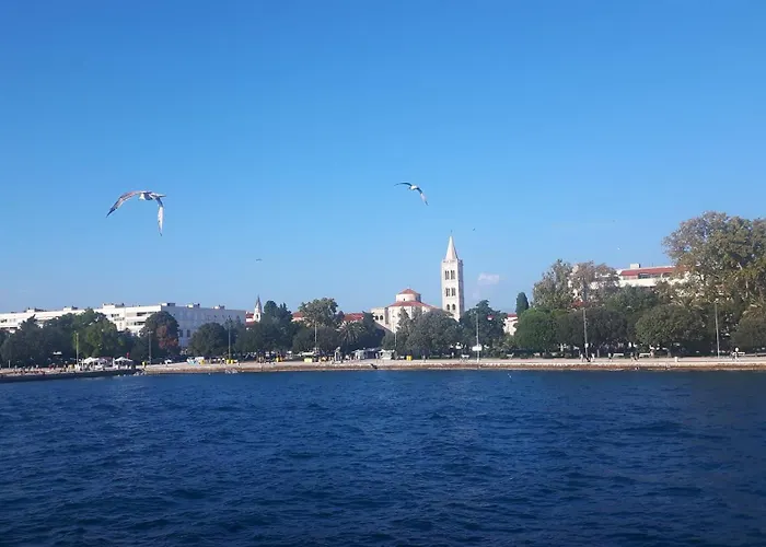Apartments Tri Mora