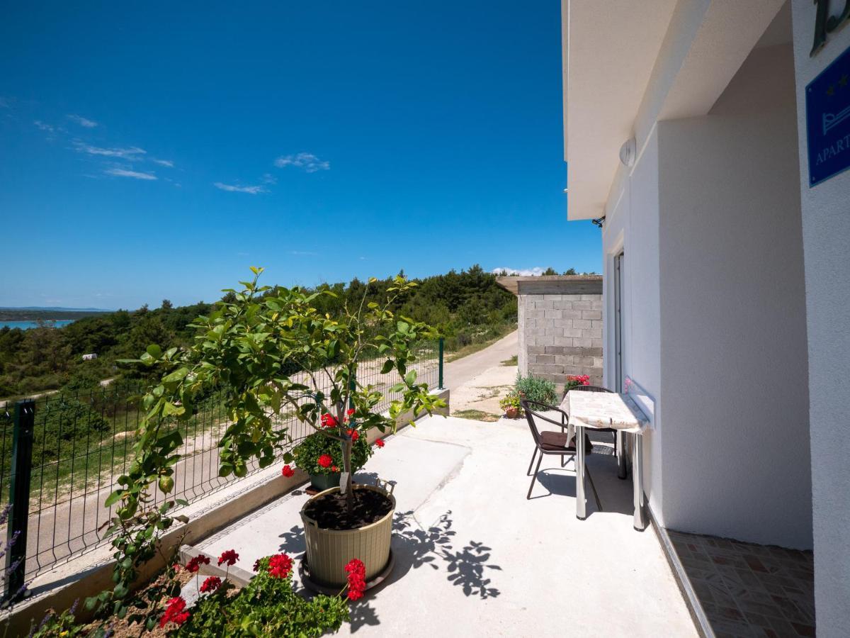 Apartman Tri Mora *