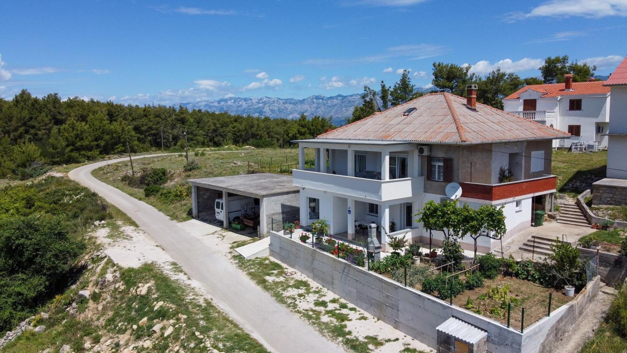 Apartman Tri Mora