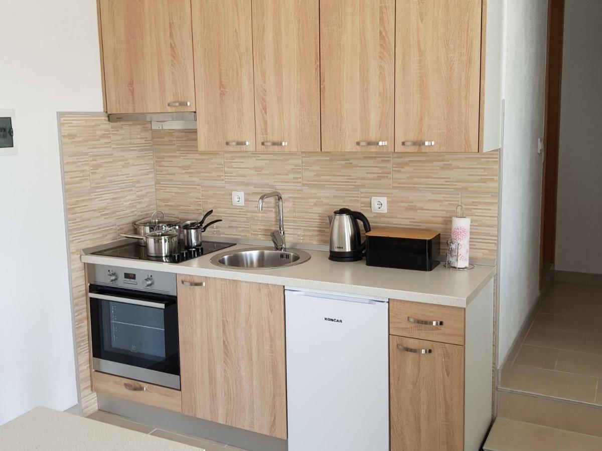 Tri Mora Apartman *